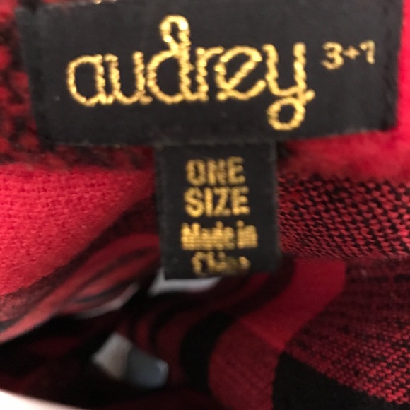 Cozy plaid jacket - Picture 4 of 4